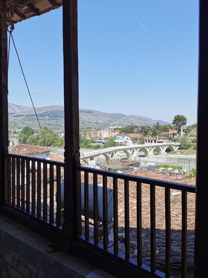 Guesthouse & Hostel Lorenc Berat Dış mekan fotoğraf