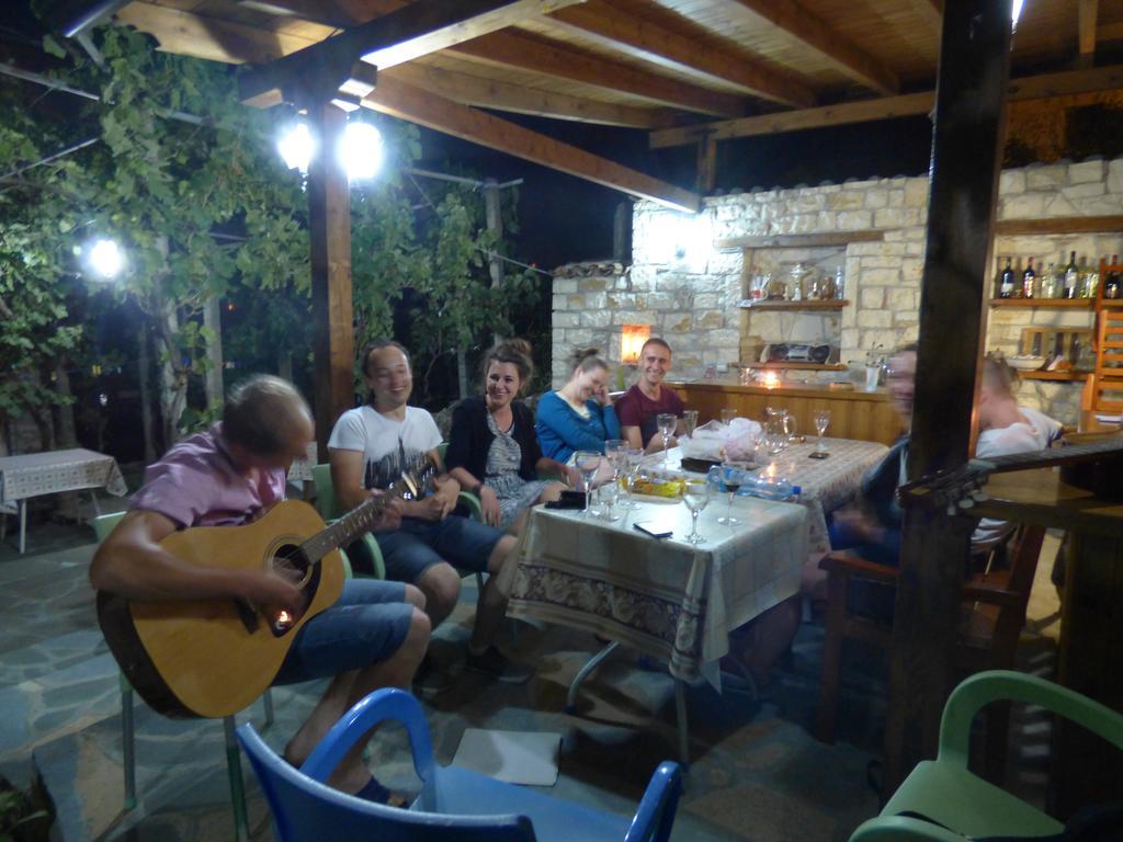 Guesthouse & Hostel Lorenc Berat Dış mekan fotoğraf